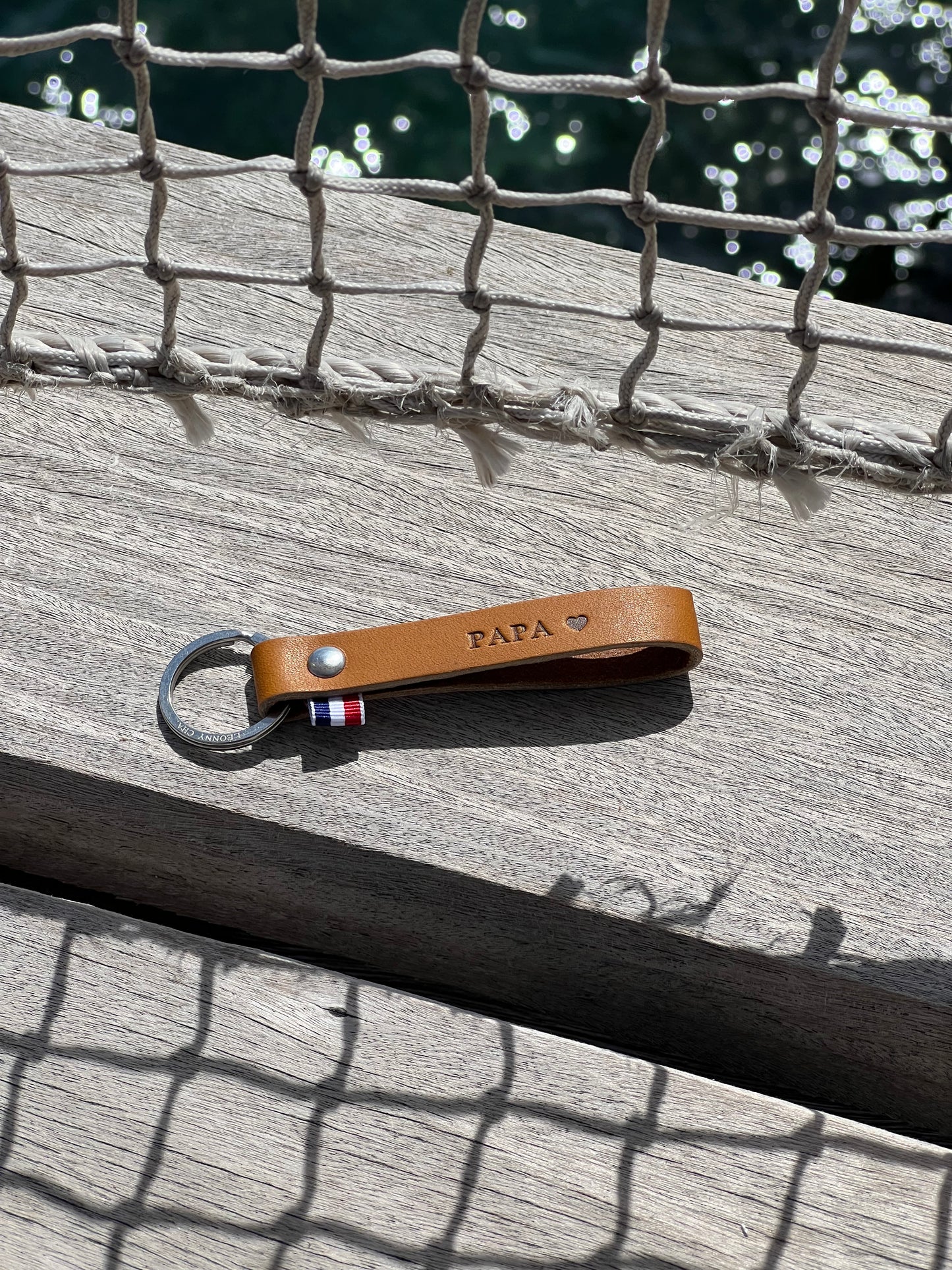 Porte Clefs, Leonny Cha x CNM