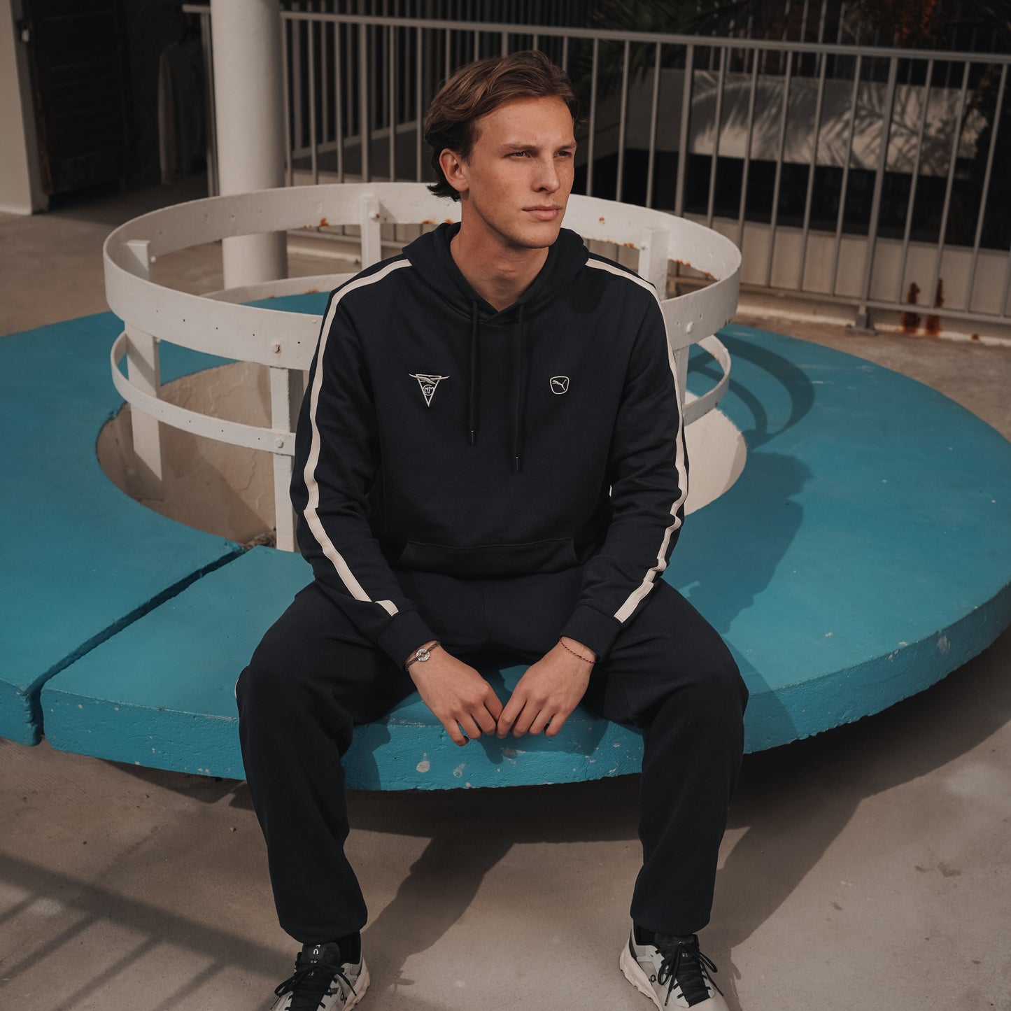 Hoodie bleu marine PUMA X CNM - Unisexe